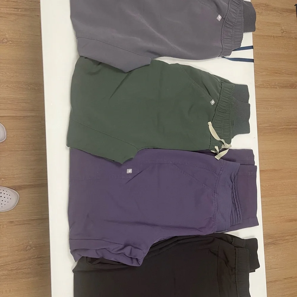 Figs Men's Sweatpants Joggers in Black, Purple, Green, Gray